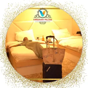 Hotel Vrindavan Palace India